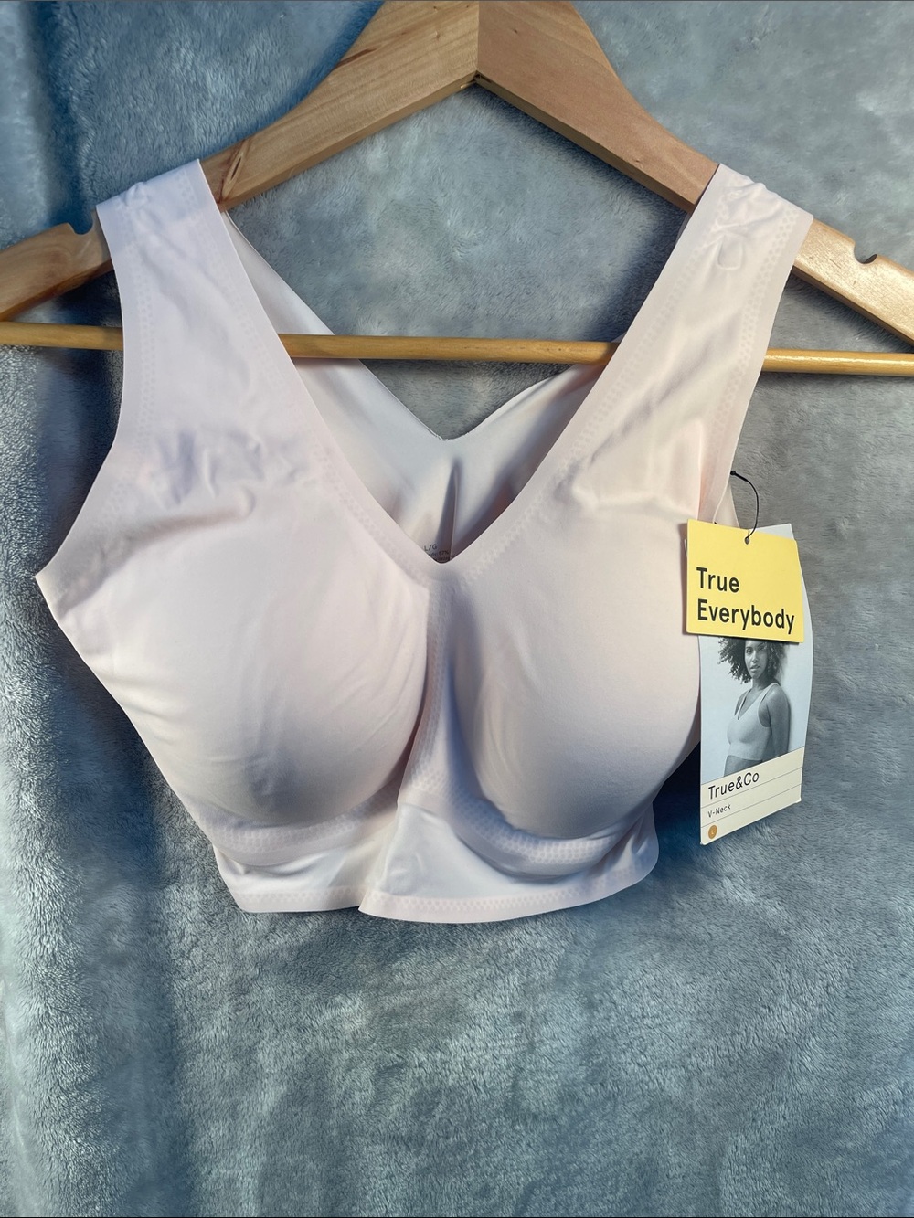 True & Co. True Everybody Soft Light Pink Seamless Bra